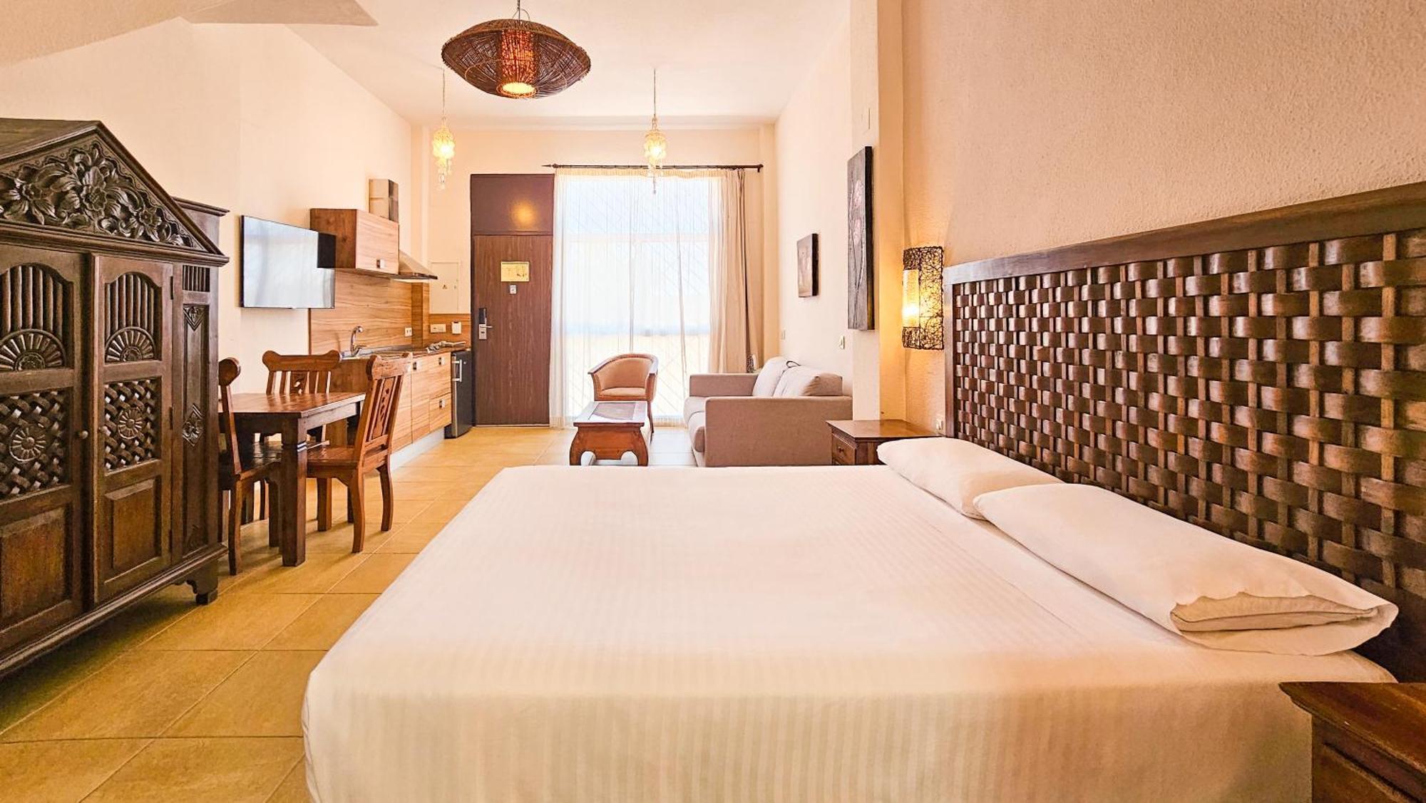 Zahara Sol Villas Y Apartamentos By Qhotels Zahara de los Atunes Buitenkant foto