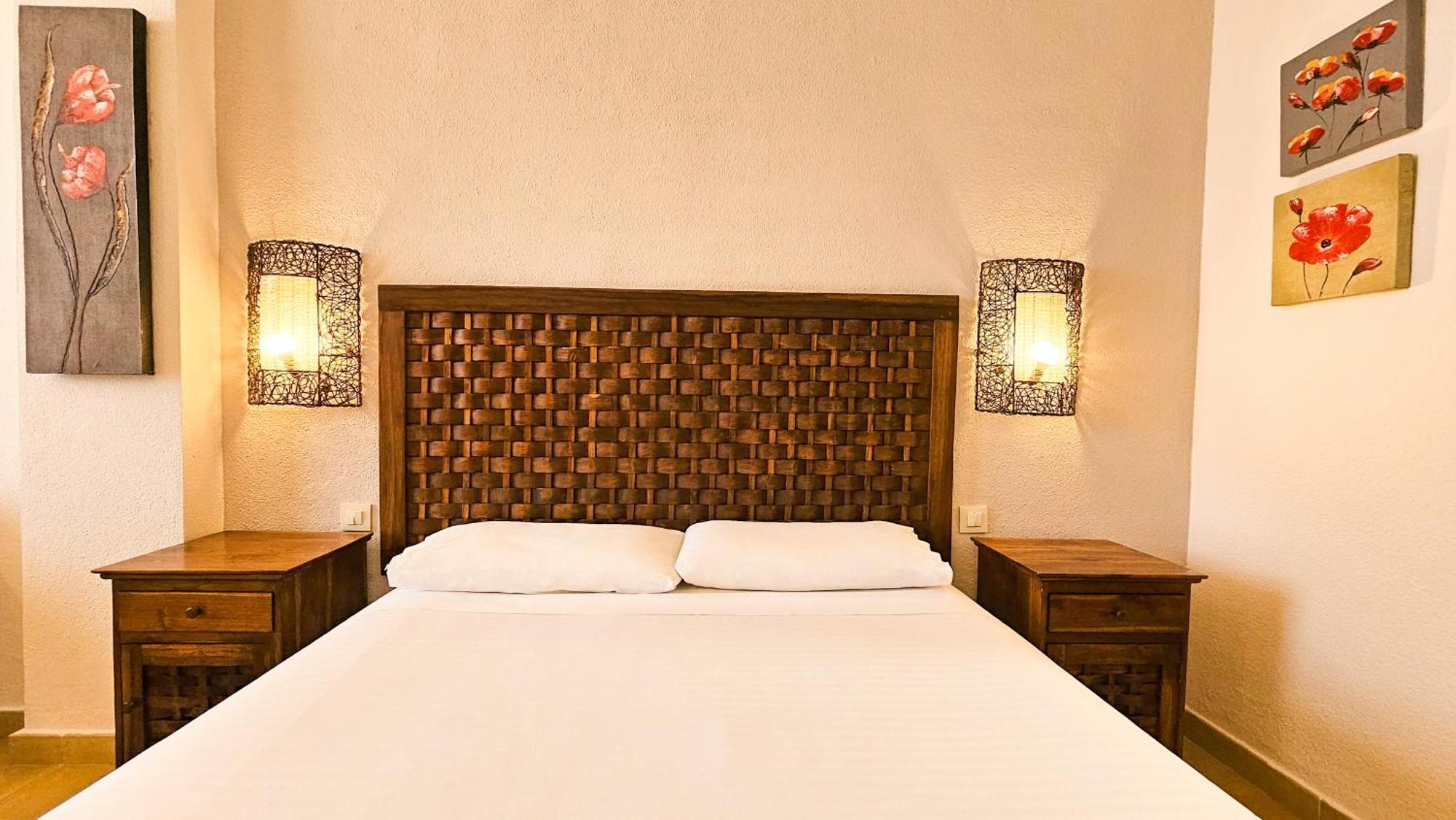Zahara Sol Villas Y Apartamentos By Qhotels Zahara de los Atunes Buitenkant foto