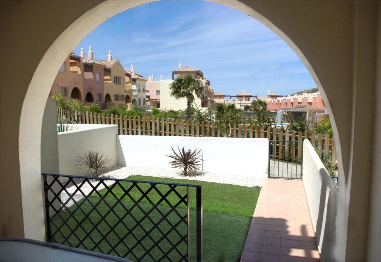 Zahara Sol Villas Y Apartamentos By Qhotels Zahara de los Atunes Buitenkant foto